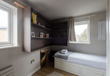 Flat 5, 30 Clephane Road, London, UK, London - Photo 3