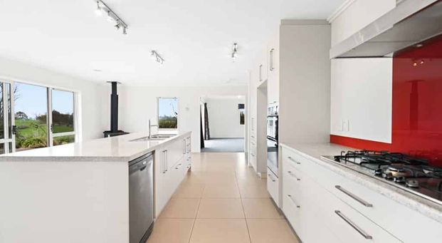 196B Kainui Road - Photo 1