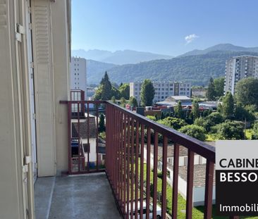 Location Appartement 5 pièces 70m² ST MARTIN D HERES 38400 - Photo 1