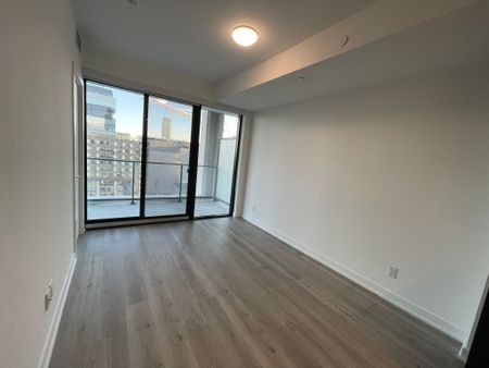 For Lease - 55 Ontario Street Unit# 1004, Toronto, Ontario - Photo 4