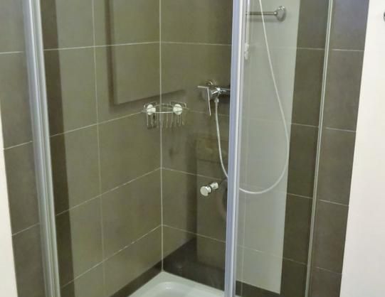 2-Raum-Pendler-Wohnung komplett möbliert - Foto 1