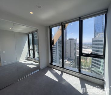 2 bed & 2 bath brilliant Apartment - Photo 3