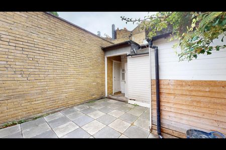 Studio Flat, Studd Street, N1 - Photo 2