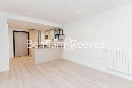 Moorehead Way, Kidbrooke Village, SE3 - Photo 2