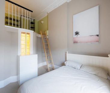 2 Bed Flat - Photo 4