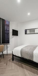 6 bedroom house to rent - Photo 3