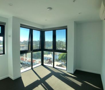 Brilliant Location next to Indooroopilly Shopping Centre & Train St... - Photo 3