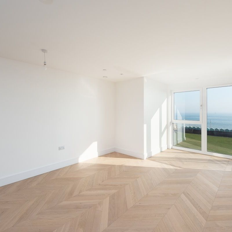 189 Kingsway - Photo 1