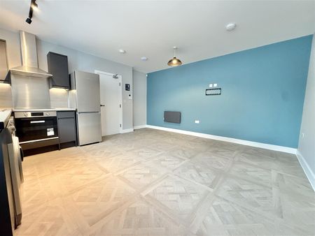 Bank Lofts, Hazel Grove - Photo 5