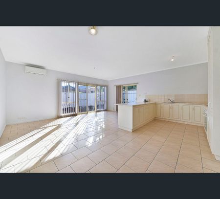 7 Thistle Avenue, Klemzig, SA 5087 - Photo 4