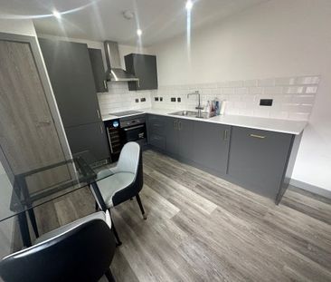 Charles House, Winckley Square - Photo 5