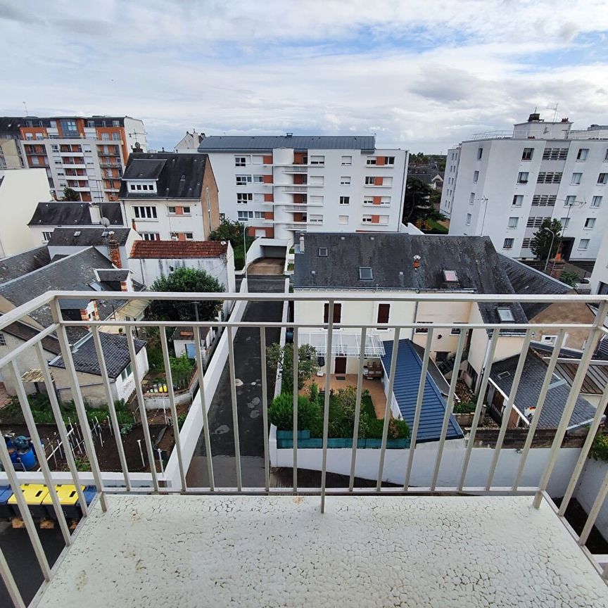 Studio Fac de médecine chauffage inclu + parking + balcon - Photo 1