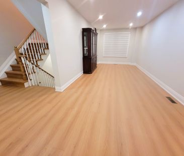 For Lease - 50 Beresford Drive, Richmond Hill, Ontario - Photo 1