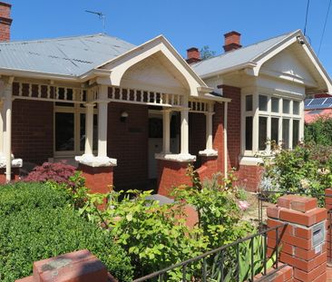 34 Lansdowne Crescent West Hobart TAS 7000 Australia - Photo 2