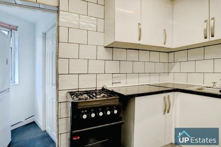 1 bedroom property to rent - Photo 3