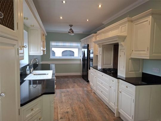 2 bedroom detached house to rent - Photo 1