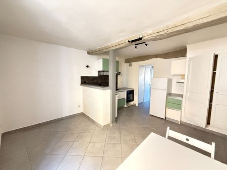 Apartment - Photo 2