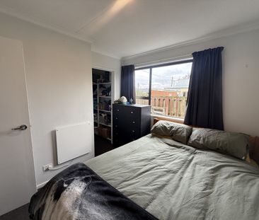 Spacious Four-Bedroom Family Home with Double Garage in Mosgiel - Photo 5