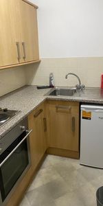 1 bedroom bedsit to rent - Photo 3