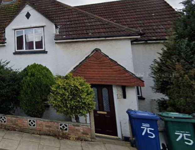 Sturgess Avenue Room 1C - Photo 1