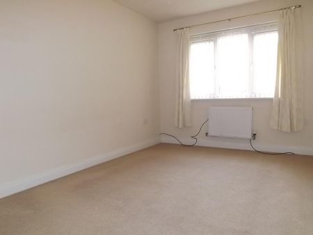 6 bedroom detached house to rent - Photo 5