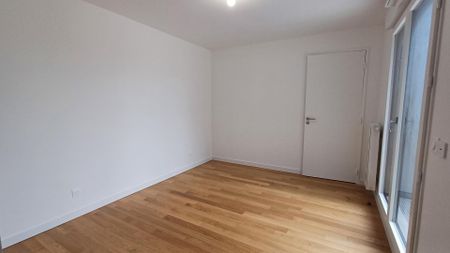 location Appartement T4 DE 105.94m² À COURBEVOIE - Photo 5