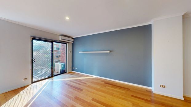 Modern Comfort In Prime Location: 6 month lease preferred - Photo 1