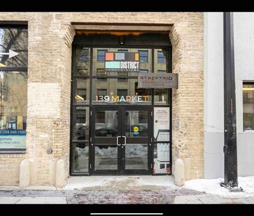 Market Avenue - Photo 1