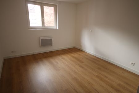 Location Appartement 5 pièces 123m² FACHES THUMESNIL 59155 - Photo 2