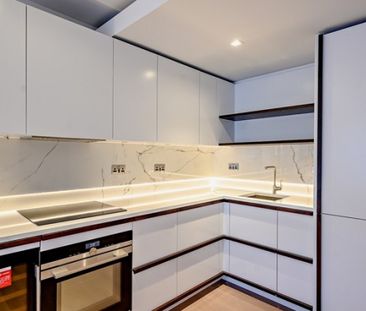 One Bedroom Flat to rent in London - Photo 3