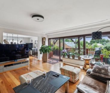 Helle 5 Zimmer Wohnung renoviert Neukirchen (Grevenbroich) - Photo 1