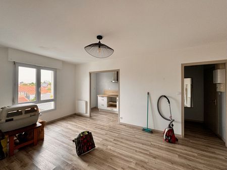 Location appartement 2 pièces, 38.30m², La Roche-sur-Yon - Photo 2