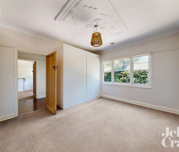 83 East Boundary Road, Bentleigh East - Photo 1