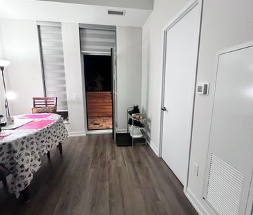 For Lease - 3 Rosewater Street Unit# 117W, Richmond Hill, Ontario - Photo 4