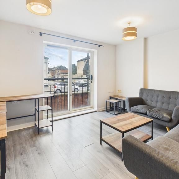 2 bedroom apartment to rent - Photo 1