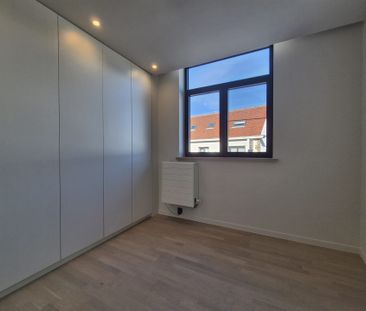 Appartement te huur in Wetteren met 4 slaapkamers - foto 2