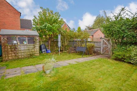 2 bedroom flat to rent - Photo 4