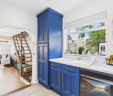 2 bedroom end of terrace house to rent - Photo 3
