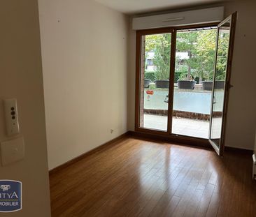 Location Appartement 3 pièces 70m² LE CHESNAY 78150 - Photo 3