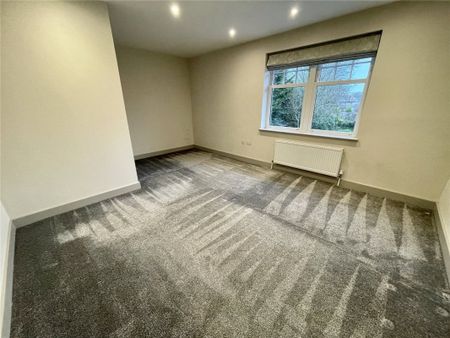 Ascham Road, Bournemouth, Dorset, BH8 - Photo 3