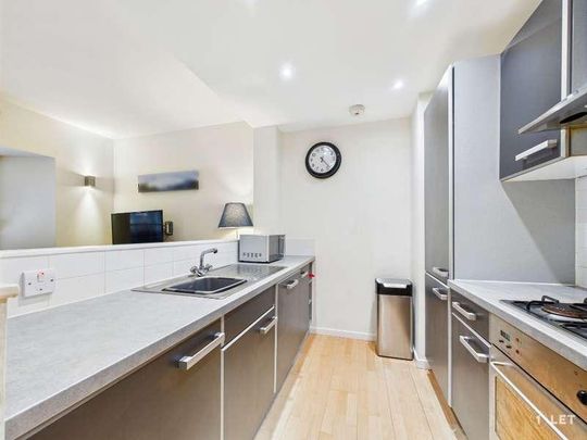 Edmonstone's Close, Grassmarket, Edinburgh, EH1 - Photo 1