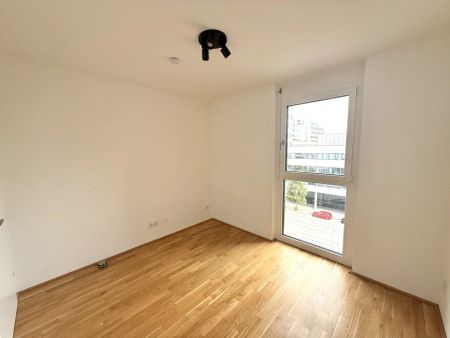 gut aufgeteilte 4-Zimmer Wohnung mit 2 WC's und einem südwest Balkon - Foto 2