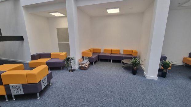 1 bedroom private hall to rent - Photo 1