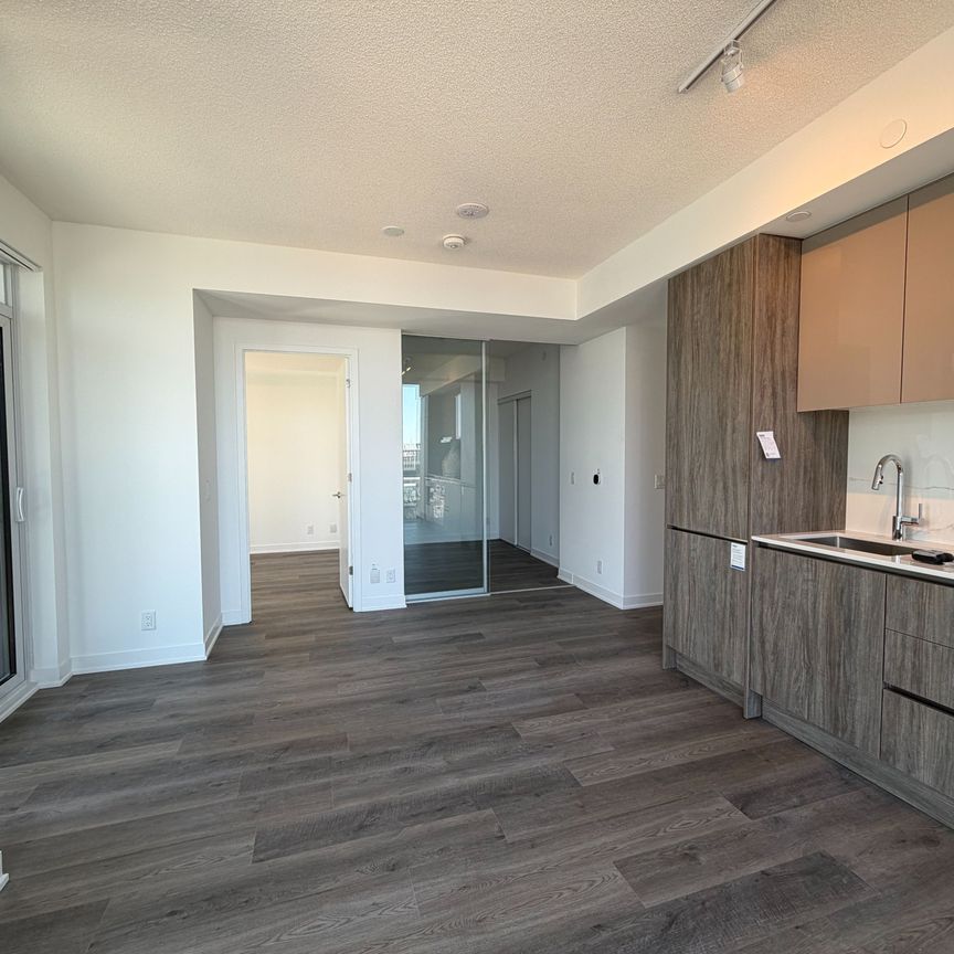 For Lease - 180 Front Street Unit# 3106, Toronto, Ontario - Photo 1
