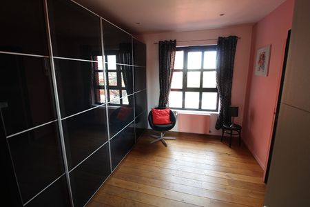 Location Appartement 2 pièces 96m² - Photo 5