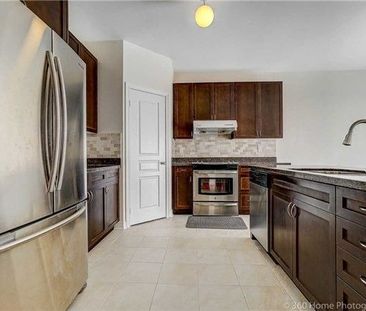 For Lease - 153 Shadow Falls Drive, Richmond Hill, Ontario - Photo 3