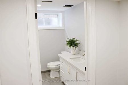 For Lease - 4 Norgrove Crescent Unit# Lower, Toronto, Ontario - Photo 5