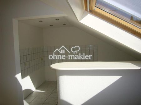 Helle 3-Zi Dachgeschosswohnung mit Garage und Grünflächennutzung in Monschau-Höfen - Photo 4