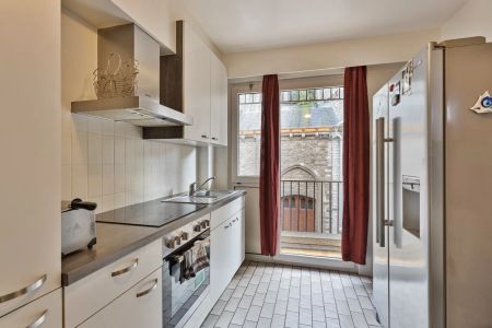 Ruim appartement met 3 slaapkamers en terras te Halle-centrum - Foto 4