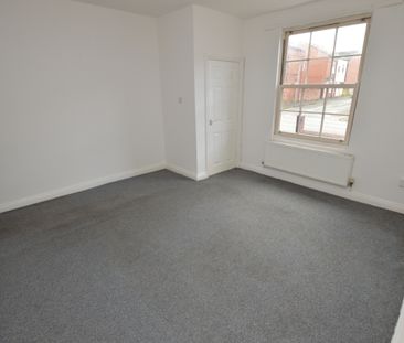 2 Bedroom Terraced House - Photo 1